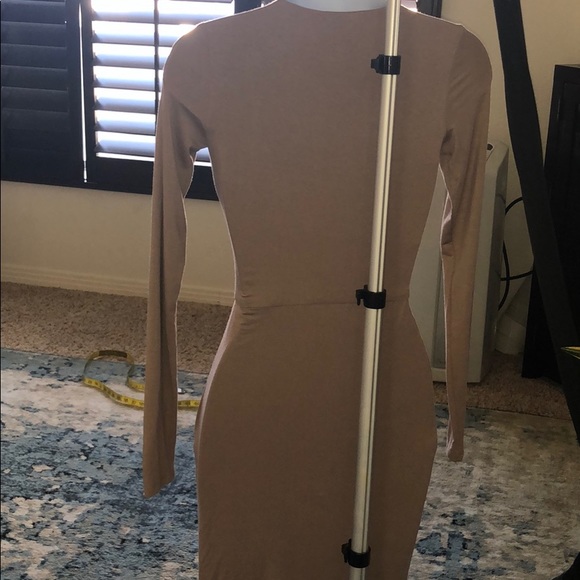 Long sleeve dress - Picture 3 of 4
